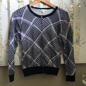 New York & Company Sweater